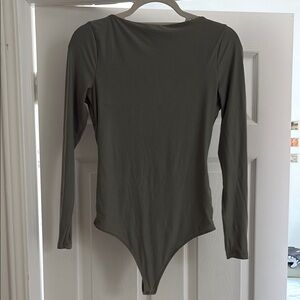 Abercrombie & Fitch Gray Long Sleeve Bodysuit